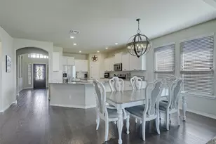 805 Lake Cypress Ln, Little Elm, TX 75068 - Photo 6