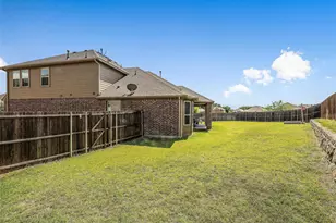 805 Lake Cypress Ln, Little Elm, TX 75068 - Photo 26