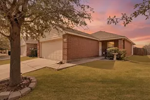 8925 Sun Haven Way, Fort Worth, TX 76244 - Photo 2