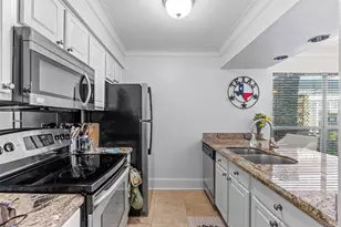 5904 Sandhurst Ln, Dallas, TX 75206 - Photo 4