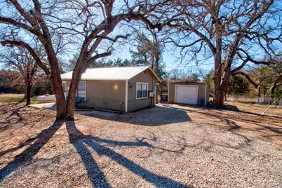 374 Hideaway Lane, Valley View, TX 76272 - Photo 4