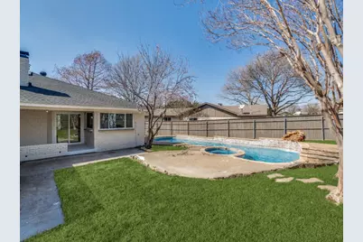 9008 Flicker Lane, Dallas, TX 75238 - Photo 22