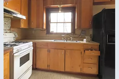 409 W Davis Street, Hearne, TX 77859 - Photo 14