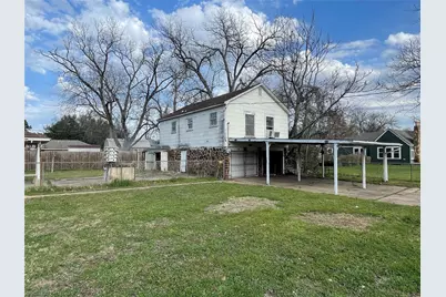 409 W Davis Street, Hearne, TX 77859 - Photo 38