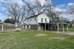 409 W Davis St, Hearne, TX 77859 - Photo 38