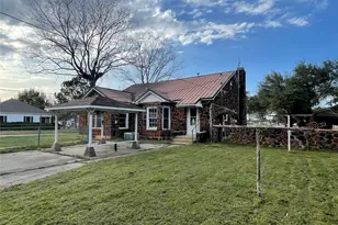 409 W Davis St, Hearne, TX 77859 - Photo 36