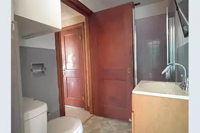 409 W Davis Street, Hearne, TX 77859 - Photo 10