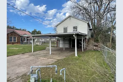 409 W Davis Street, Hearne, TX 77859 - Photo 4