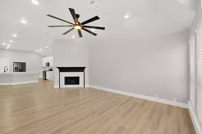 807 Lake Bridge Drive, Lake Dallas, TX 75065 - Photo 8