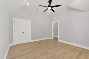 807 Lake Bridge Dr, Lake Dallas, TX 75065 - Photo 14