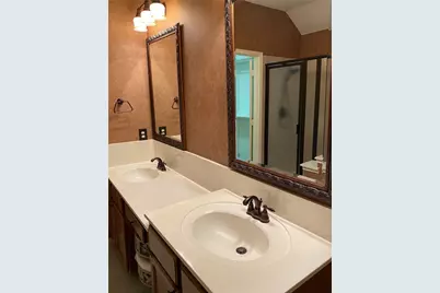 207 Colonial Lane, Euless, TX 76040 - Photo 24