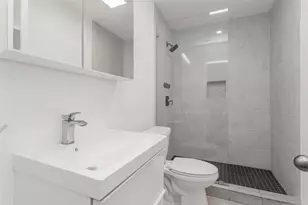 3727 Hawick Ln, Dallas, TX 75220 - Photo 8