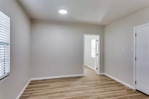 5721 Lenore St, Fort Worth, TX 76134 - Photo 36