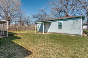 5721 Lenore St, Fort Worth, TX 76134 - Photo 32