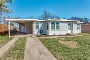 5721 Lenore St, Fort Worth, TX 76134 - Photo 1