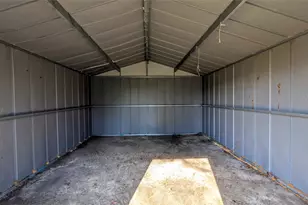 1012 Comal Ave, White Settlement, TX 76108 - Photo 28