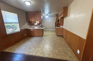 406 NW 5th St, Hubbard, TX 76648 - Photo 24