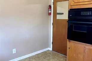 406 NW 5th St, Hubbard, TX 76648 - Photo 30