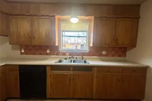 406 NW 5th St, Hubbard, TX 76648 - Photo 26