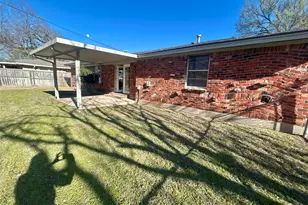 406 NW 5th St, Hubbard, TX 76648 - Photo 34