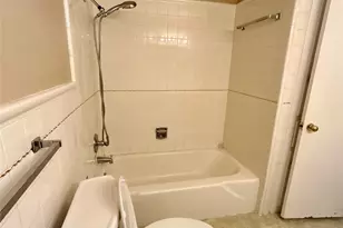 406 NW 5th St, Hubbard, TX 76648 - Photo 12