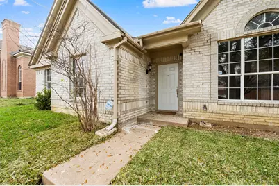 4504 Fargo Drive, Grand Prairie, TX 75052 - Photo 4