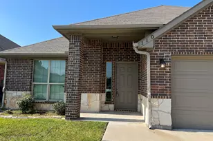 110 Frank St, Greenville, TX 75402 - Photo 2