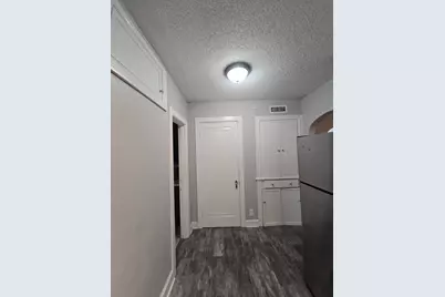 4000 Hawthorne Avenue #08, Dallas, TX 75219 - Photo 6