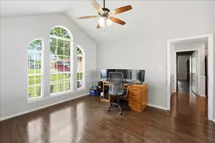 21821 Lakewood Ln, Chandler, TX 75758 - Photo 20