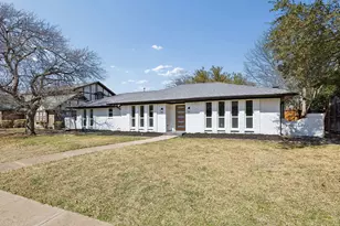 2861 Meadowbrook Dr, Plano, TX 75075 - Photo 2