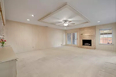 10146 Coveridge Drive, Dallas, TX 75238 - Photo 6