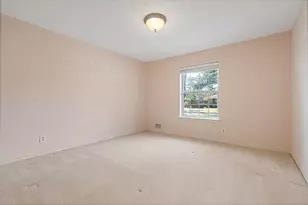 10146 Coveridge Dr, Dallas, TX 75238 - Photo 20