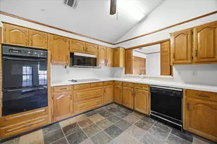 4109 Tracey Trail, Rowlett, TX 75088 - Photo 14