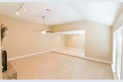14816 Sopras Circle, Addison, TX 75001 - Photo 4