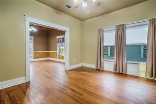 607 E Main St, Whitesboro, TX 76273 - Photo 6