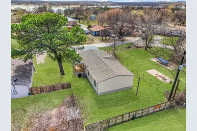 1208 Lindale Terrace, Pelican Bay, TX 76020 - Photo 22