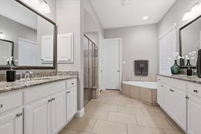 2352 Stallion Street, Carrollton, TX 75010 - Photo 16