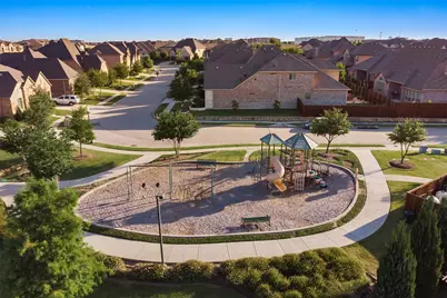 2352 Stallion Street, Carrollton, TX 75010 - Photo 26