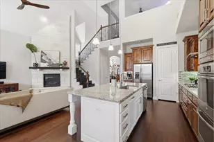 2352 Stallion St, Carrollton, TX 75010 - Photo 12