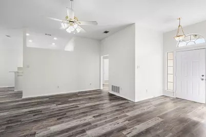 315 Myrtle Avenue, Waxahachie, TX 75165 - Photo 8