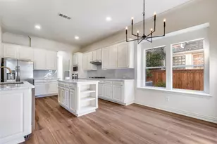 1727 E Branch Hollow Dr, Carrollton, TX 75007 - Photo 16