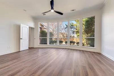 1727 E Branch Hollow Drive, Carrollton, TX 75007 - Photo 22