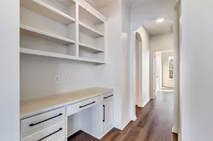 1727 E Branch Hollow Dr, Carrollton, TX 75007 - Photo 34