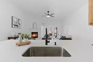 813 Chase Cir, Hurst, TX 76053 - Photo 20