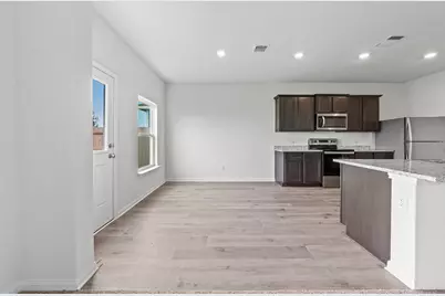 10129 Throttle Lane, Fort Worth, TX 76131 - Photo 4