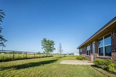 12370 Fm 2449, Ponder, TX 76259 - Photo 18