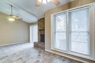 1820 Greenspring Cir, Garland, TX 75044 - Photo 10