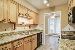 1820 Greenspring Cir, Garland, TX 75044 - Photo 14