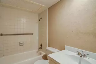 1820 Greenspring Cir, Garland, TX 75044 - Photo 24