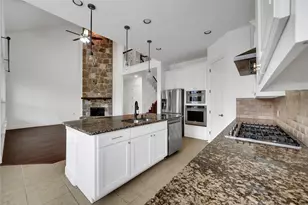 12271 Audrianna Dr, Frisco, TX 75033 - Photo 8